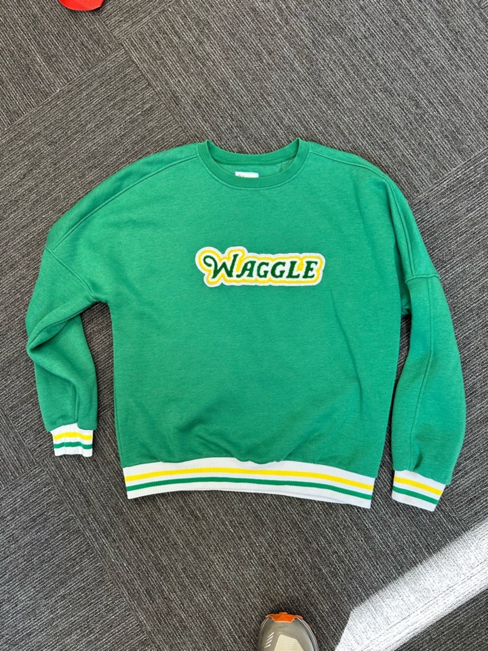 Waggle Founders Chenille Crewneck men’s Medium